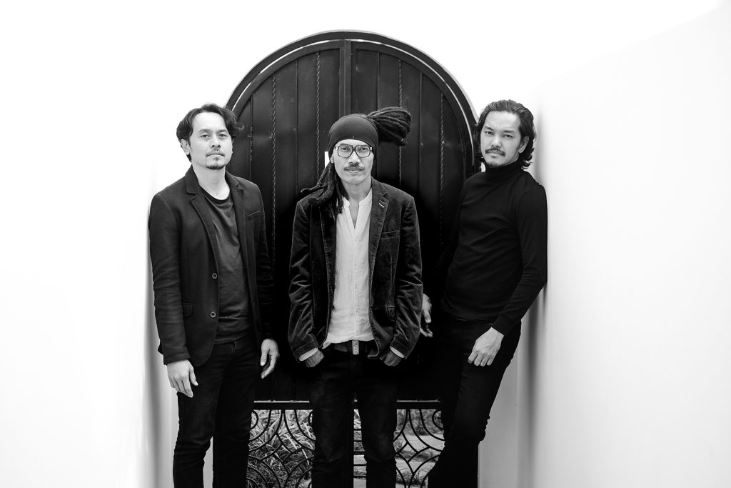 DDH_dialog dini hari album pralaya/inimusik