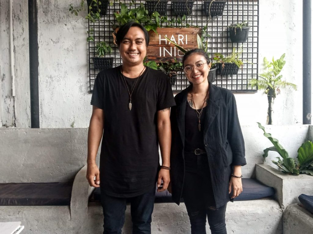 Ni Kadek Ari Krisnayanti (Aik) dan Ardy Zulkarnaen (Ardy)/Soul and Kith/ inimusik