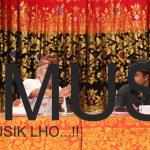 Pembicara dalam pemaparan worksop tentang lagu Bali