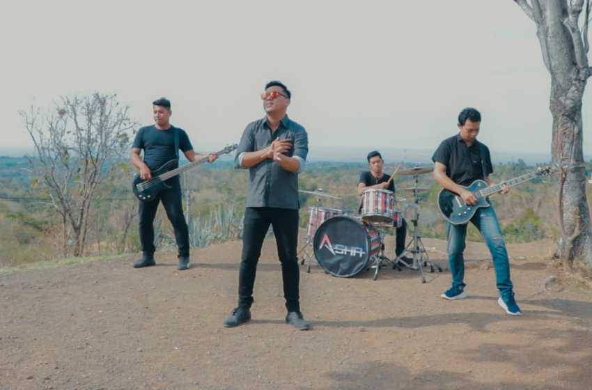 ASHA Band Bali Lakar Satya/ inimusik