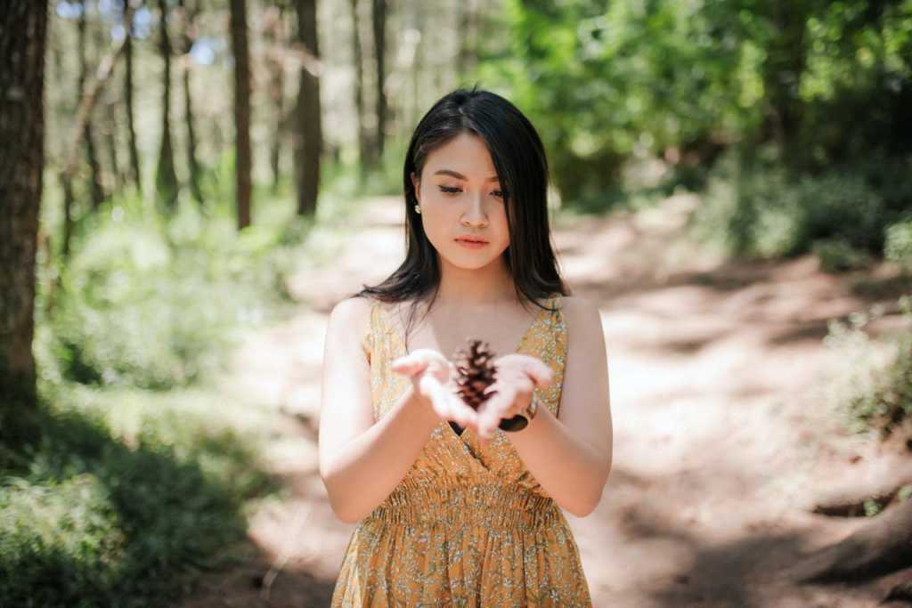 Rusmina Dewi Terima Kado Valentine Bulan November