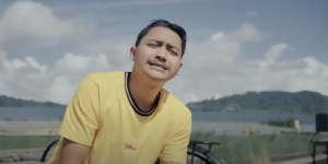 lirik lagu bali baru