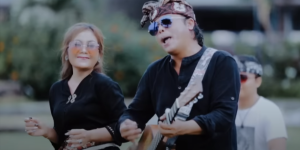 ayu saraswati feat ray peni lirik