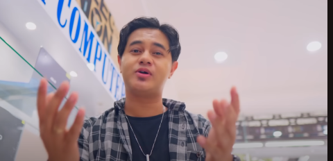 lirik lagu Jam Kerja dari Budi Arsa. Lagu Jam Kerja merupakan single terbaru Budi Arsa yang dirilis pada 18 Januari 2024 melalui kanal YouTubenya.