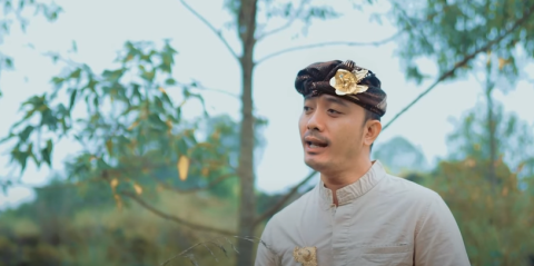 lirik dan chord lagu tison