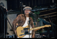 Octav Sicilia Akhirnya Rilis Album Sendiri