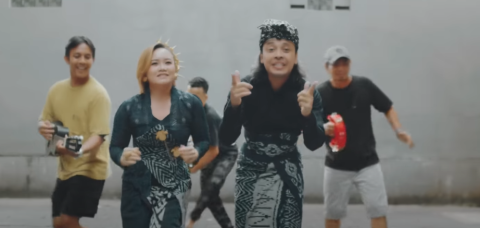 chord wak wak kung widi widiana