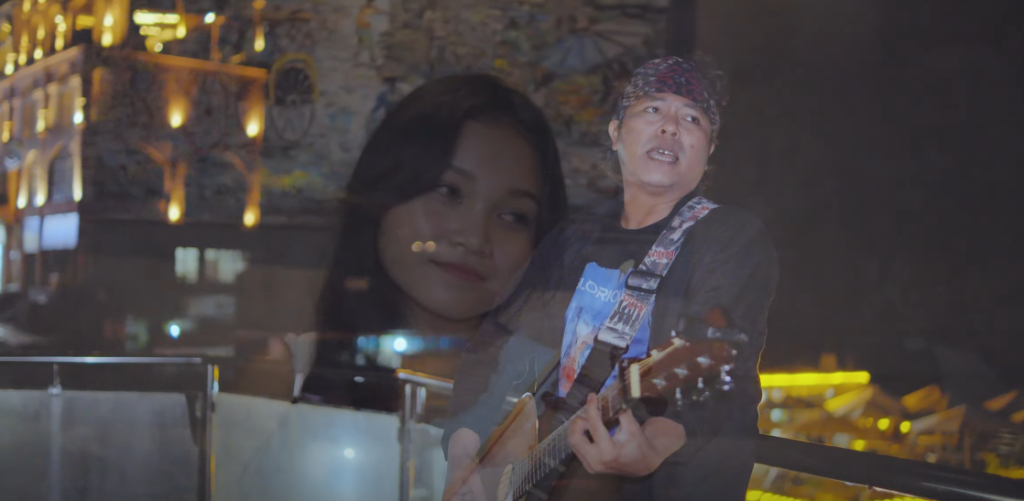 chord dan lirik lagu curiga ray peni