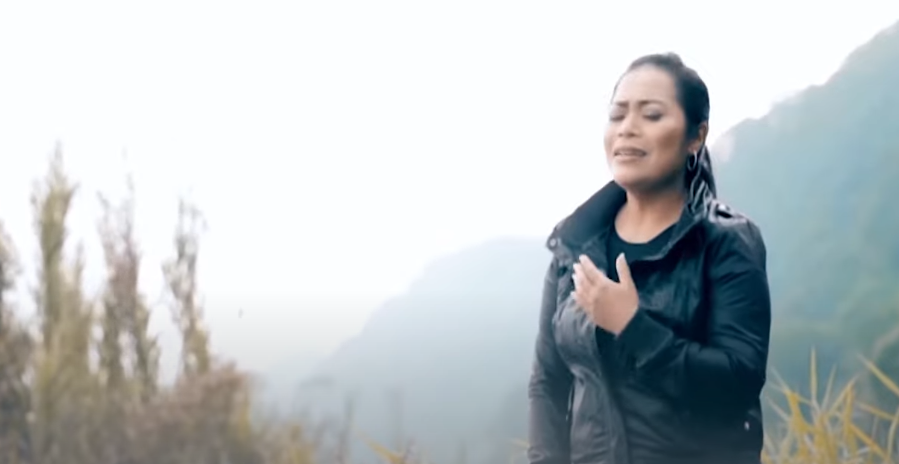 Nostalgia, Begini Lirik dan Chord Dasar Lagu Pisah Ranjang dari Putu Lina