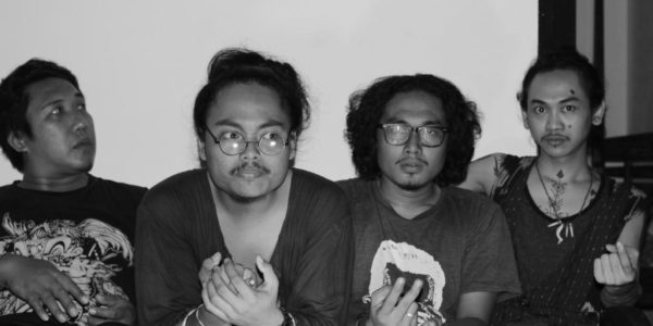 group band Empat Detik Sebelum Tidur