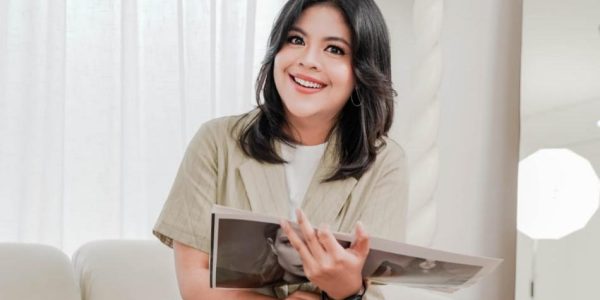 ‎Nikitha Maitri Devie Rilis Single Perdana "Sing Buin Ngingetang", Angkat Kisah Nyata tentang Pengkhianatan Cinta